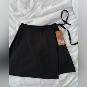 Black Weekend Wrap Skort